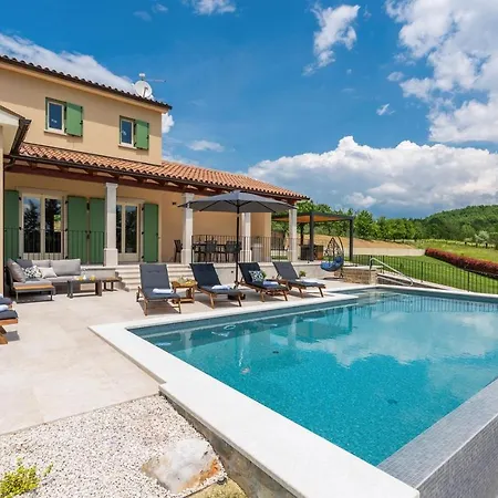 Villa Arcadia Karojba